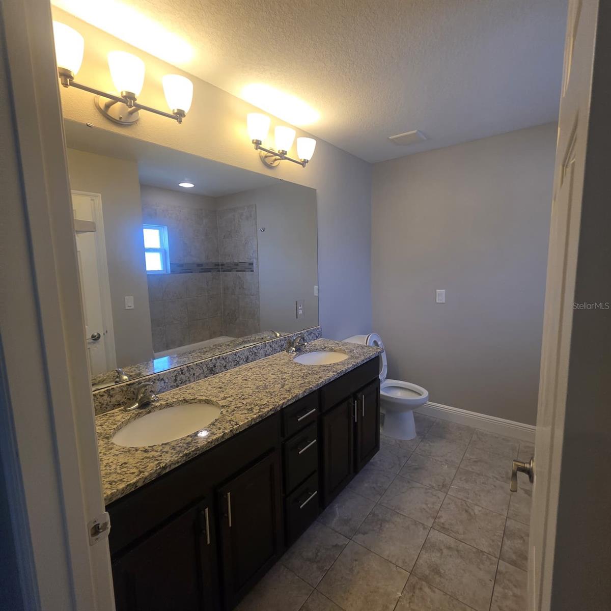 Image 8 of 9 For 1327 Salisbury Drive