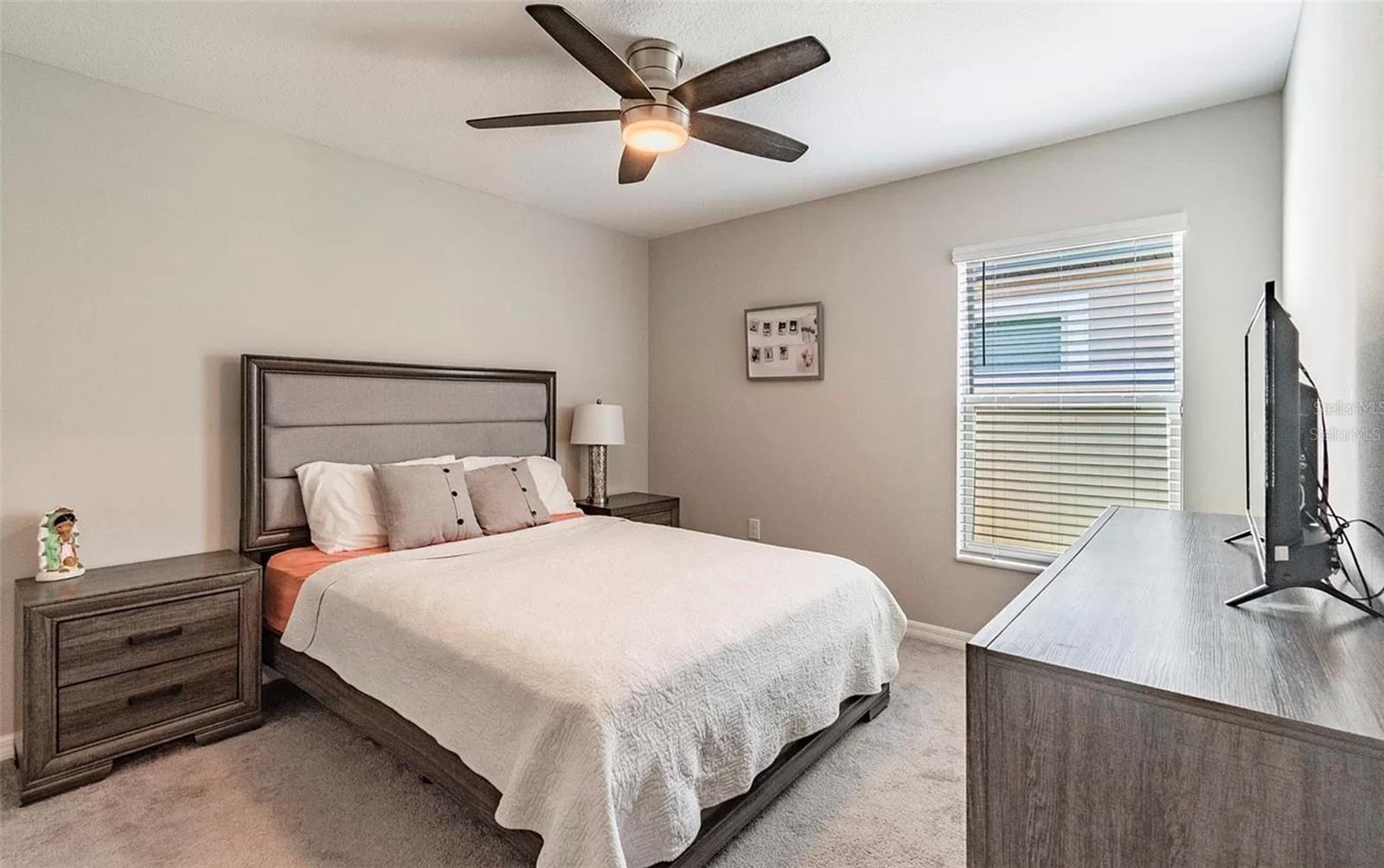 Image 15 of 24 For 10852 Sage Canyon Drive