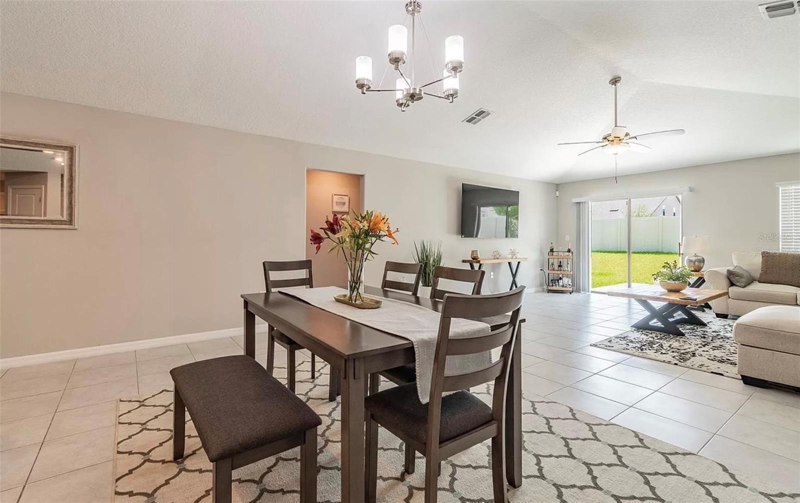 Image 9 of 24 For 10852 Sage Canyon Drive