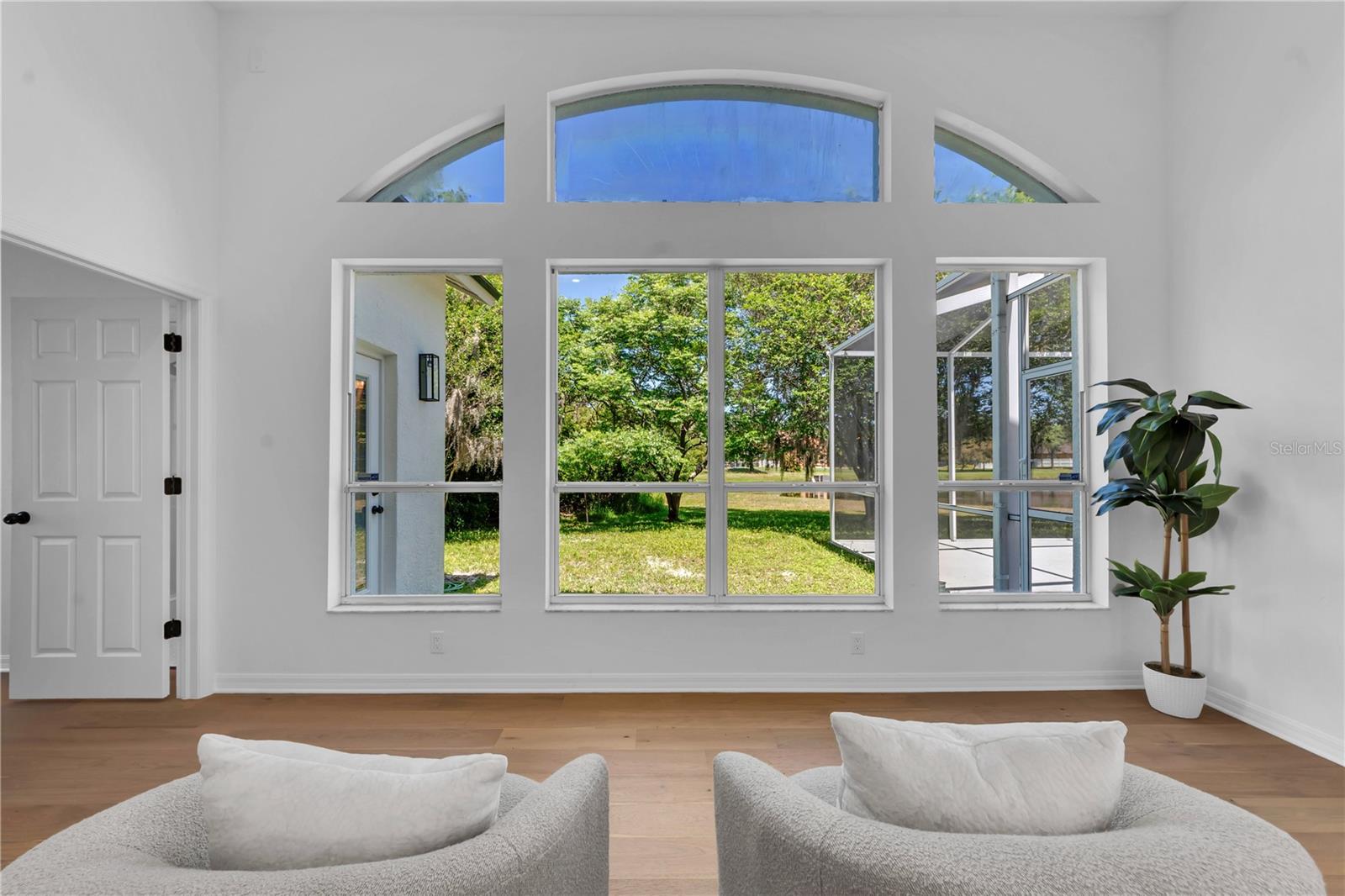 Image 15 of 54 For 5105 Lady Rose Court