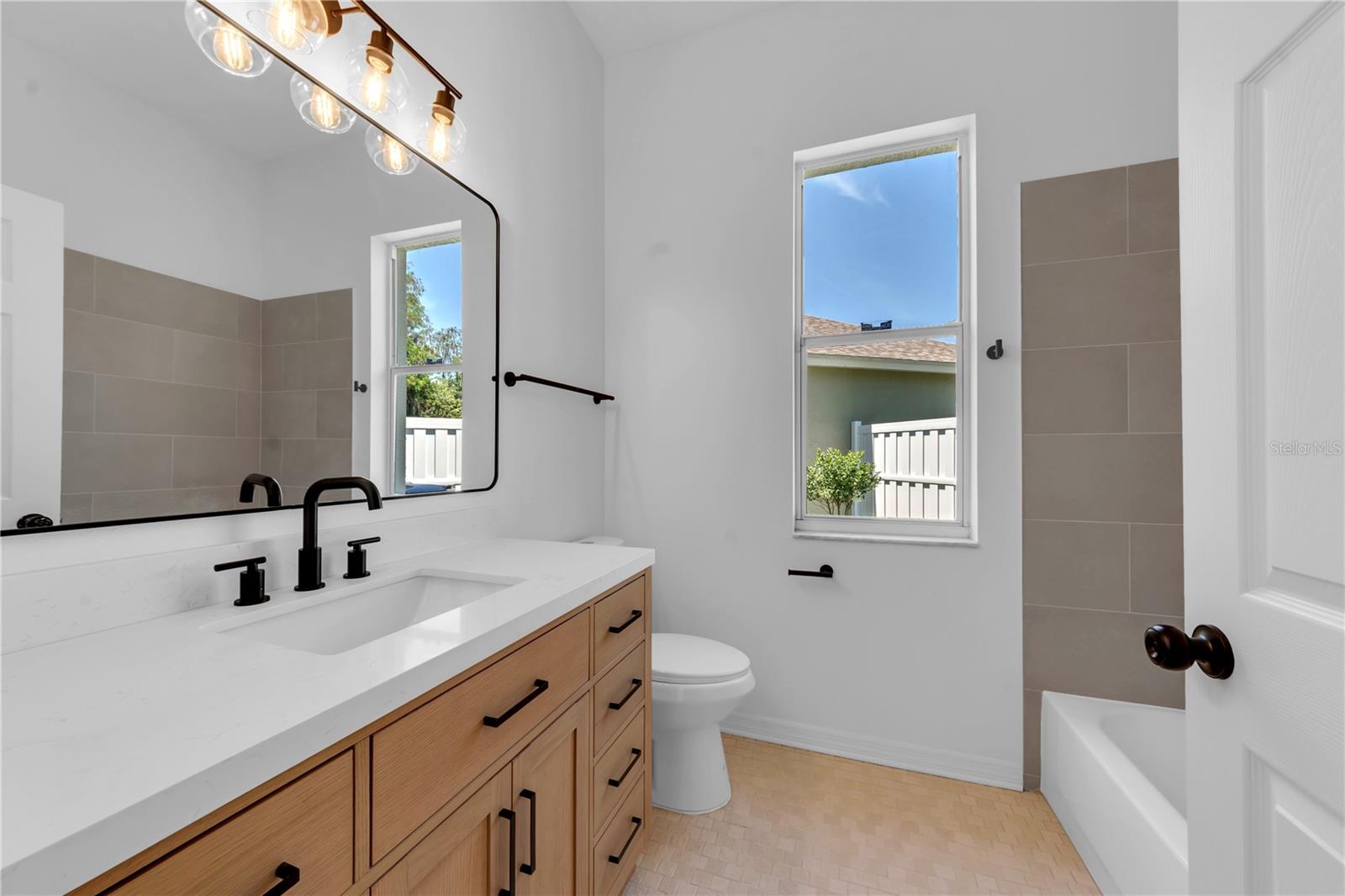 Image 37 of 54 For 5105 Lady Rose Court