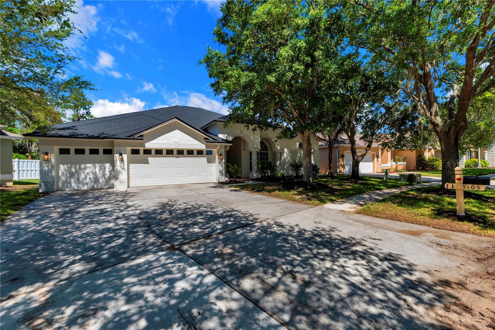 Image 5 of 54 For 5105 Lady Rose Court