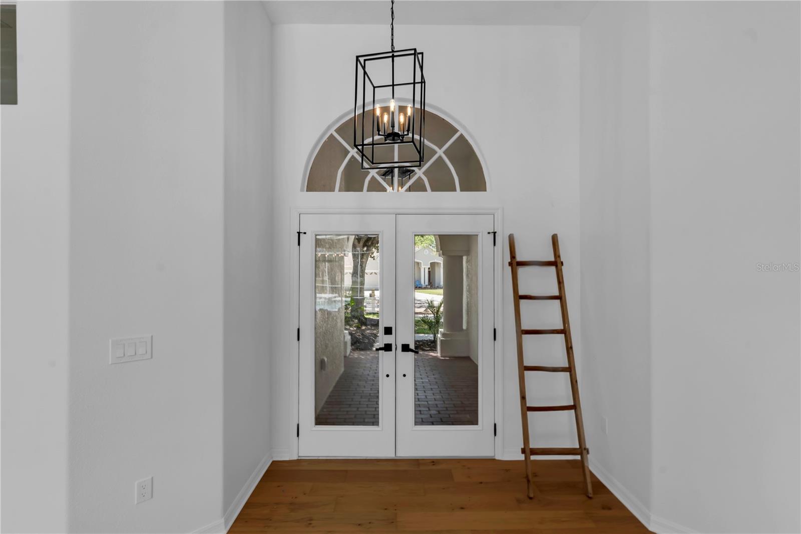 Image 9 of 54 For 5105 Lady Rose Court