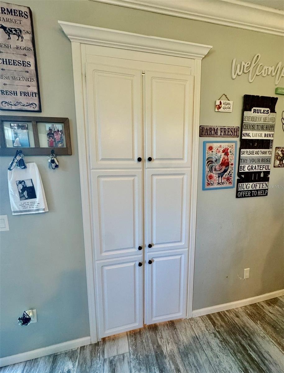 Image 17 of 70 For 6709 Cooper Crossing Court