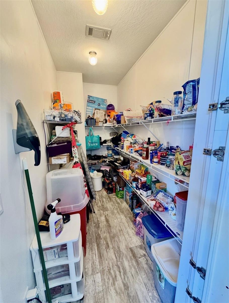 Image 18 of 70 For 6709 Cooper Crossing Court