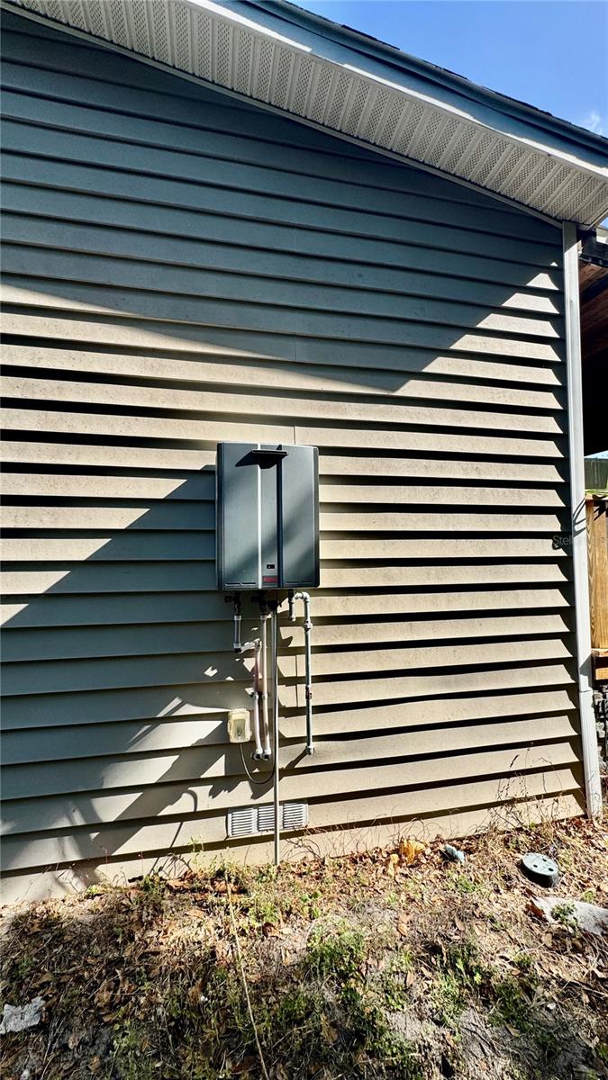 Image 57 of 70 For 6709 Cooper Crossing Court