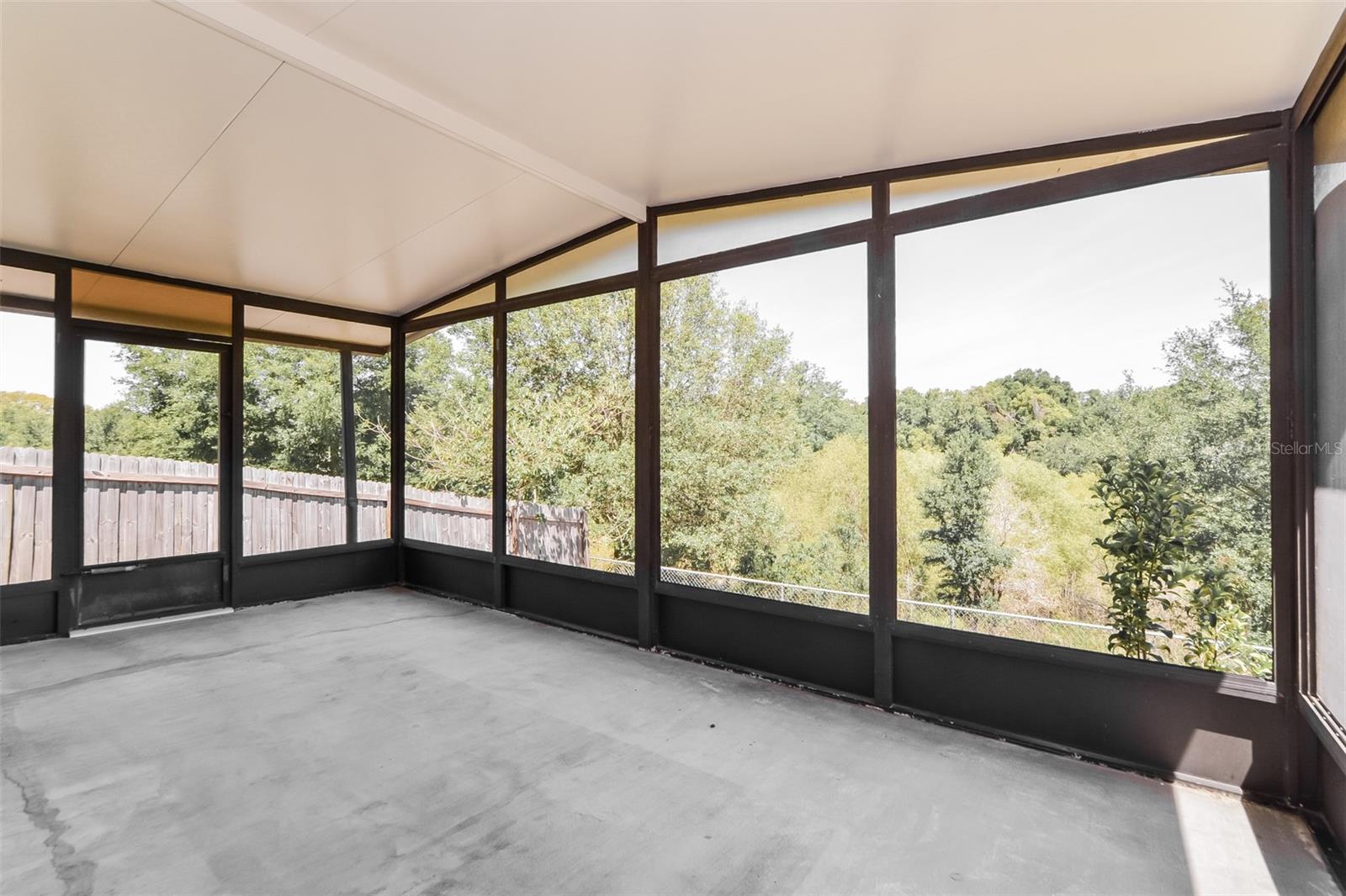 Image 27 of 30 For 1073 Sheeler Hills Drive