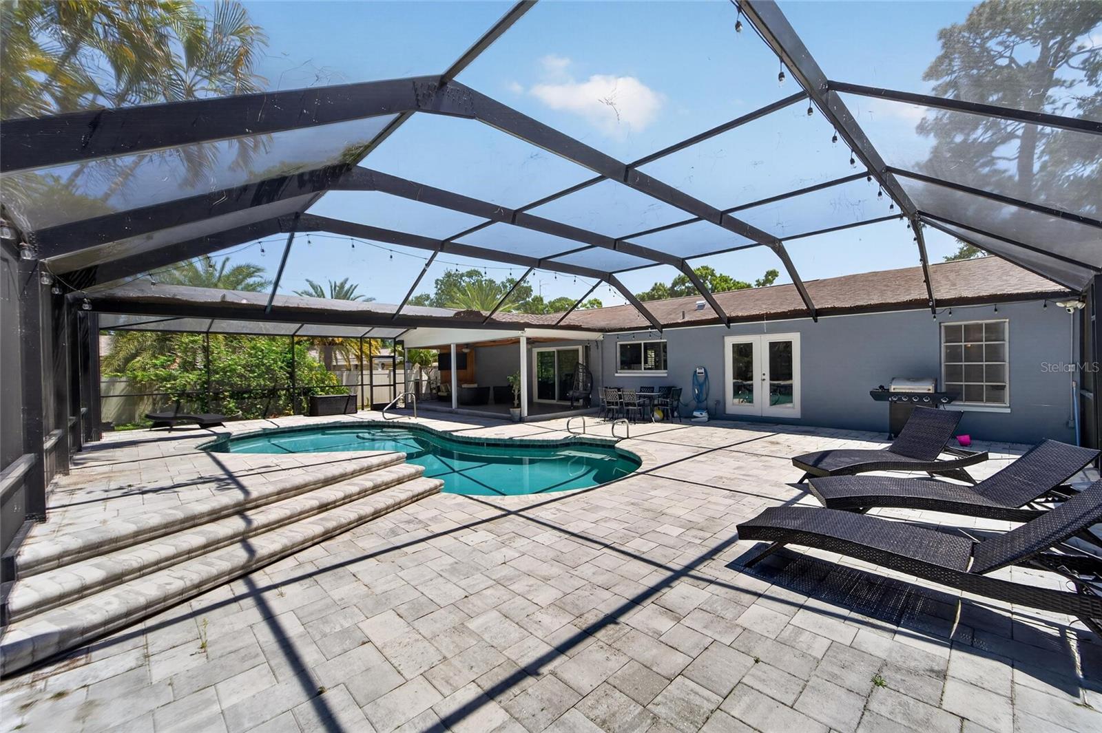 Image 31 of 81 For 1894 Oakdale Lane N