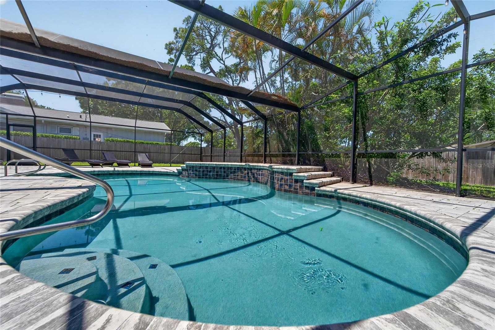 Image 32 of 81 For 1894 Oakdale Lane N