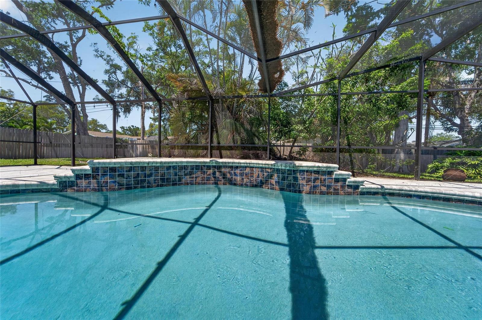 Image 33 of 81 For 1894 Oakdale Lane N