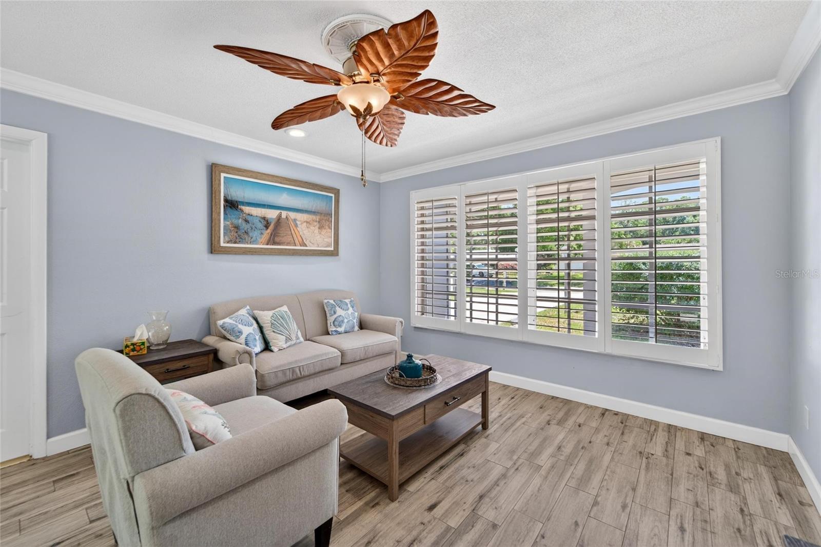 Image 41 of 81 For 1894 Oakdale Lane N