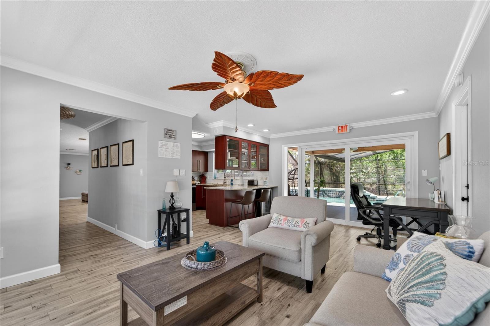 Image 42 of 81 For 1894 Oakdale Lane N