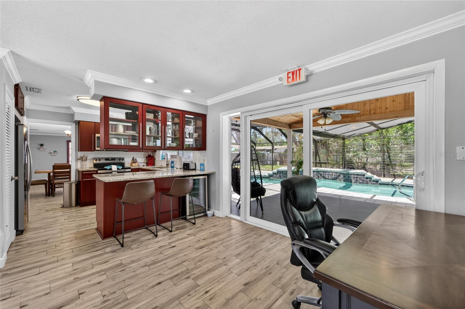 Image 45 of 81 For 1894 Oakdale Lane N