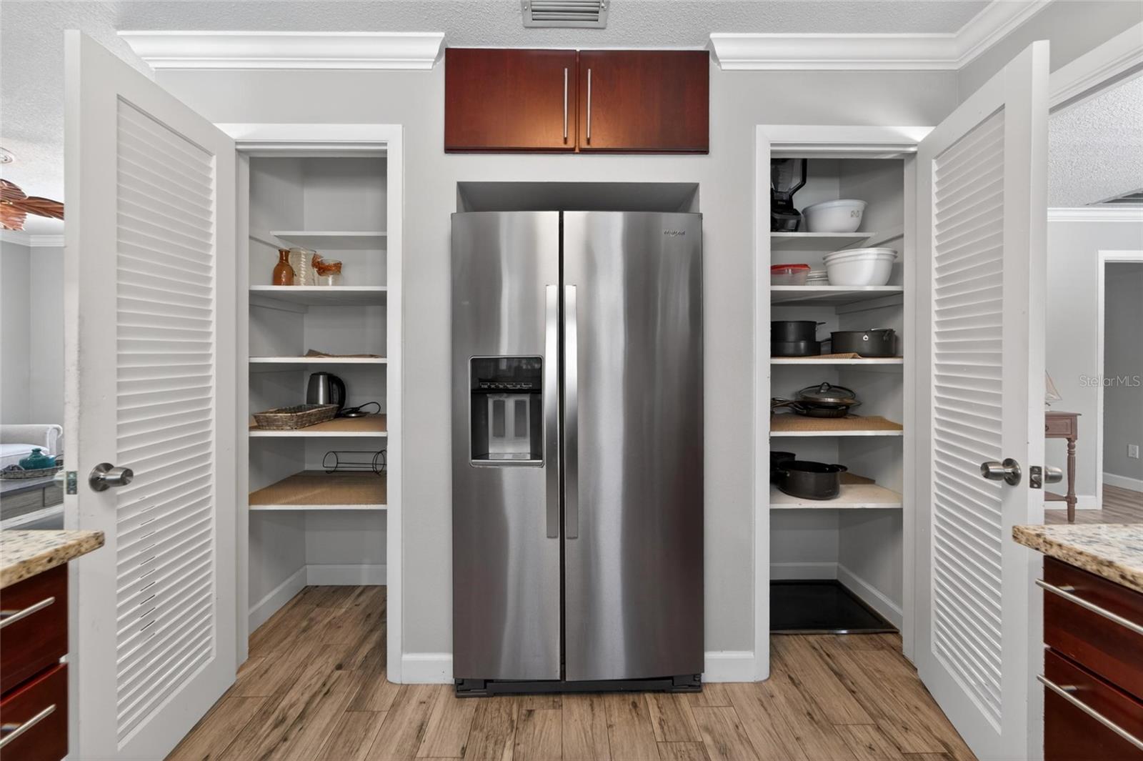 Image 54 of 81 For 1894 Oakdale Lane N