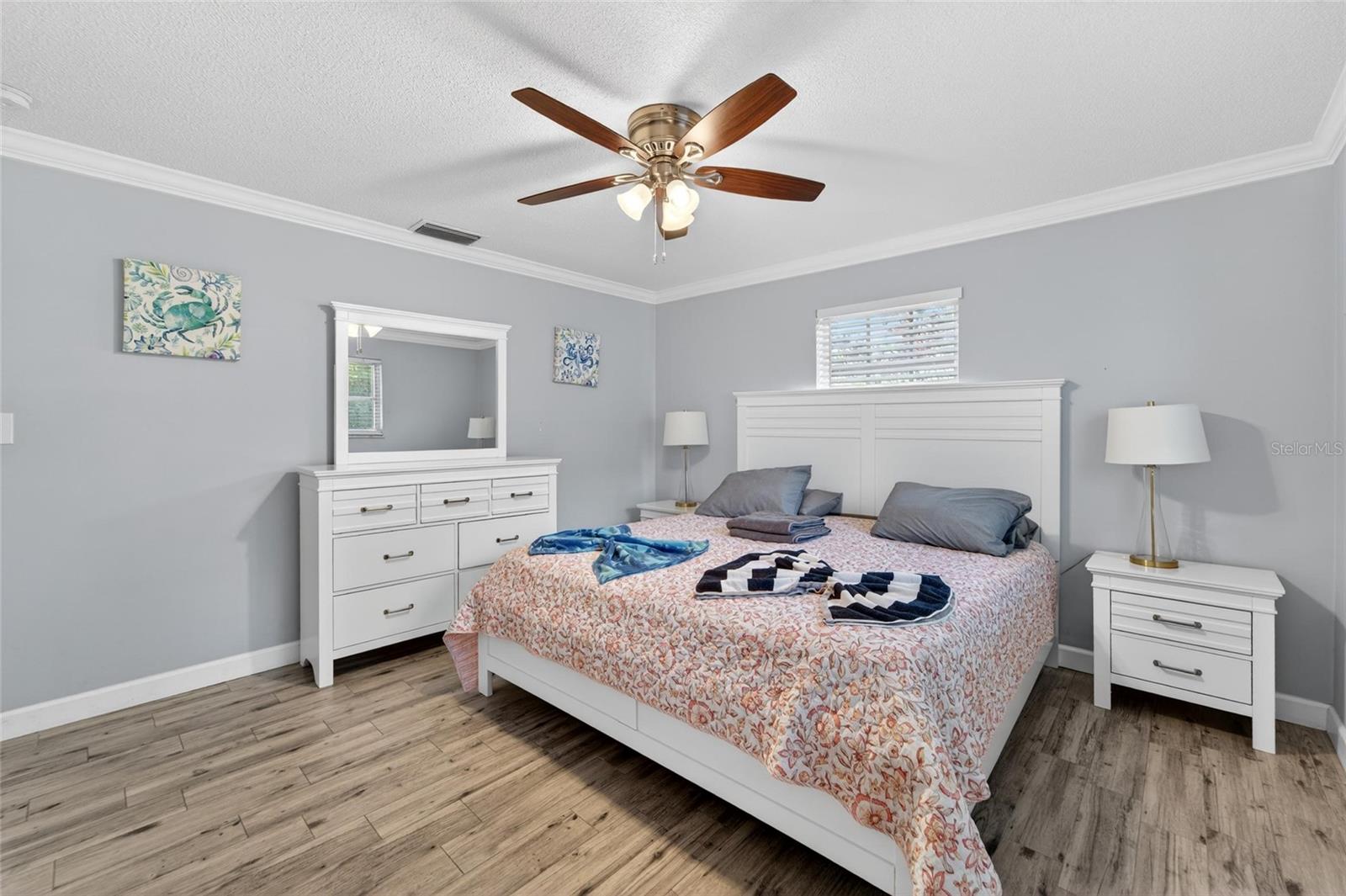 Image 72 of 81 For 1894 Oakdale Lane N