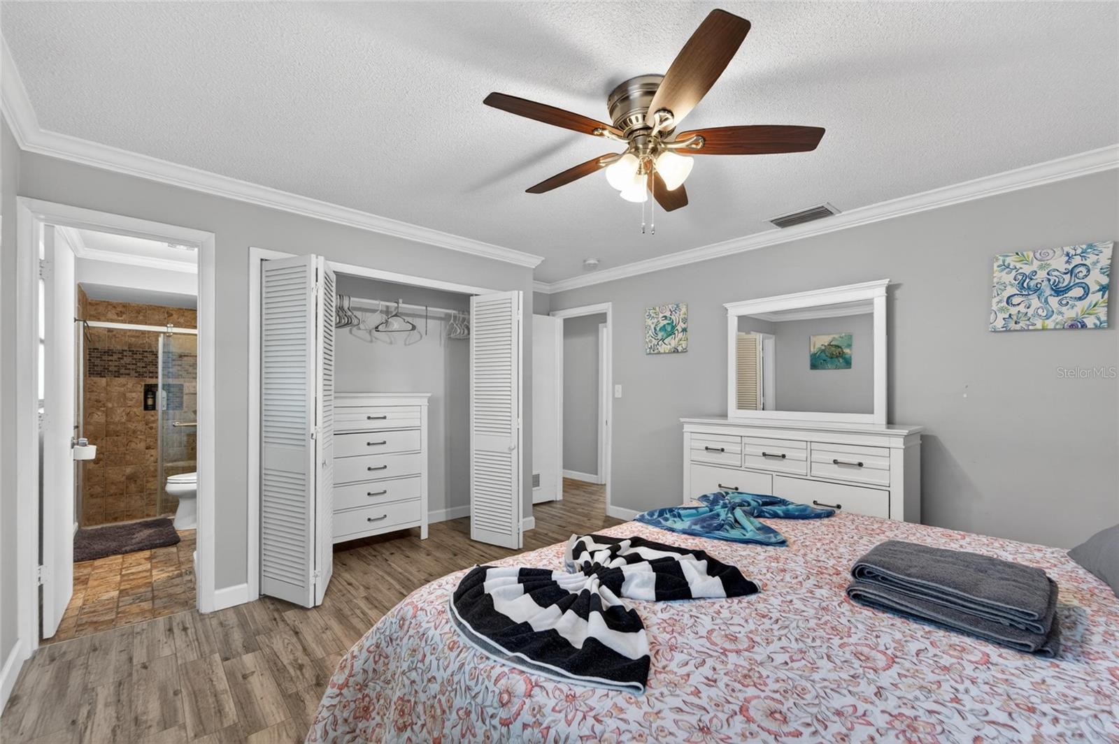 Image 73 of 81 For 1894 Oakdale Lane N