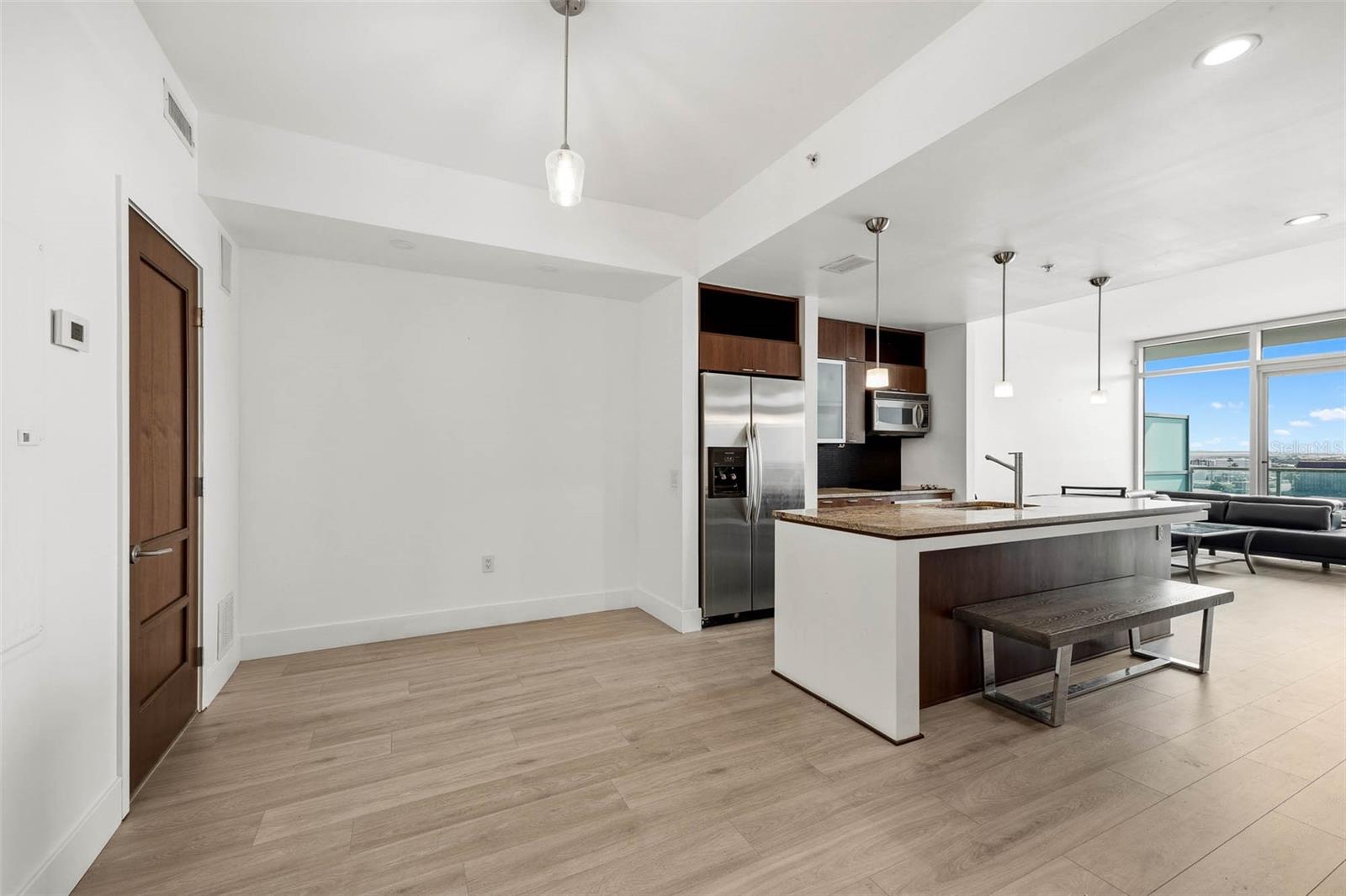 Image 7 of 45 For 111 12th Street 1707