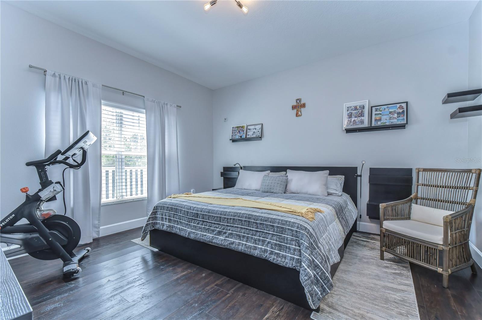 Image 34 of 50 For 8507 Sandpiper Ridge Avenue