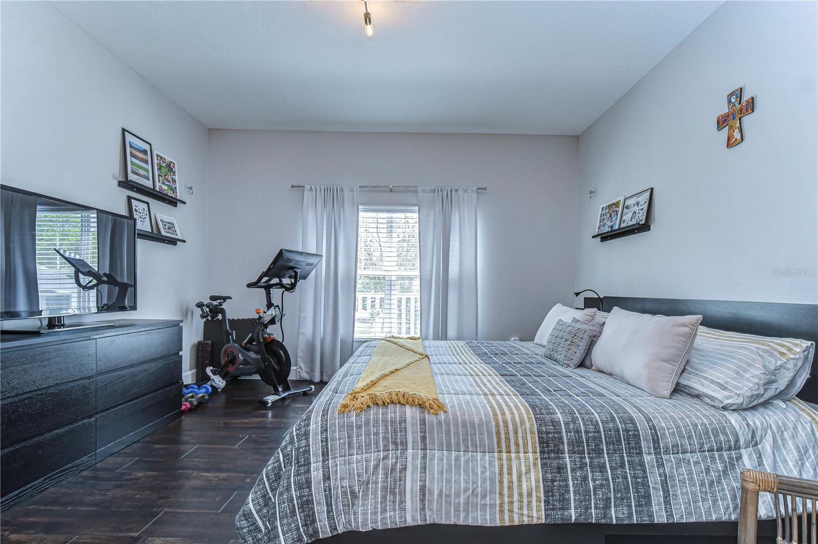 Image 35 of 50 For 8507 Sandpiper Ridge Avenue