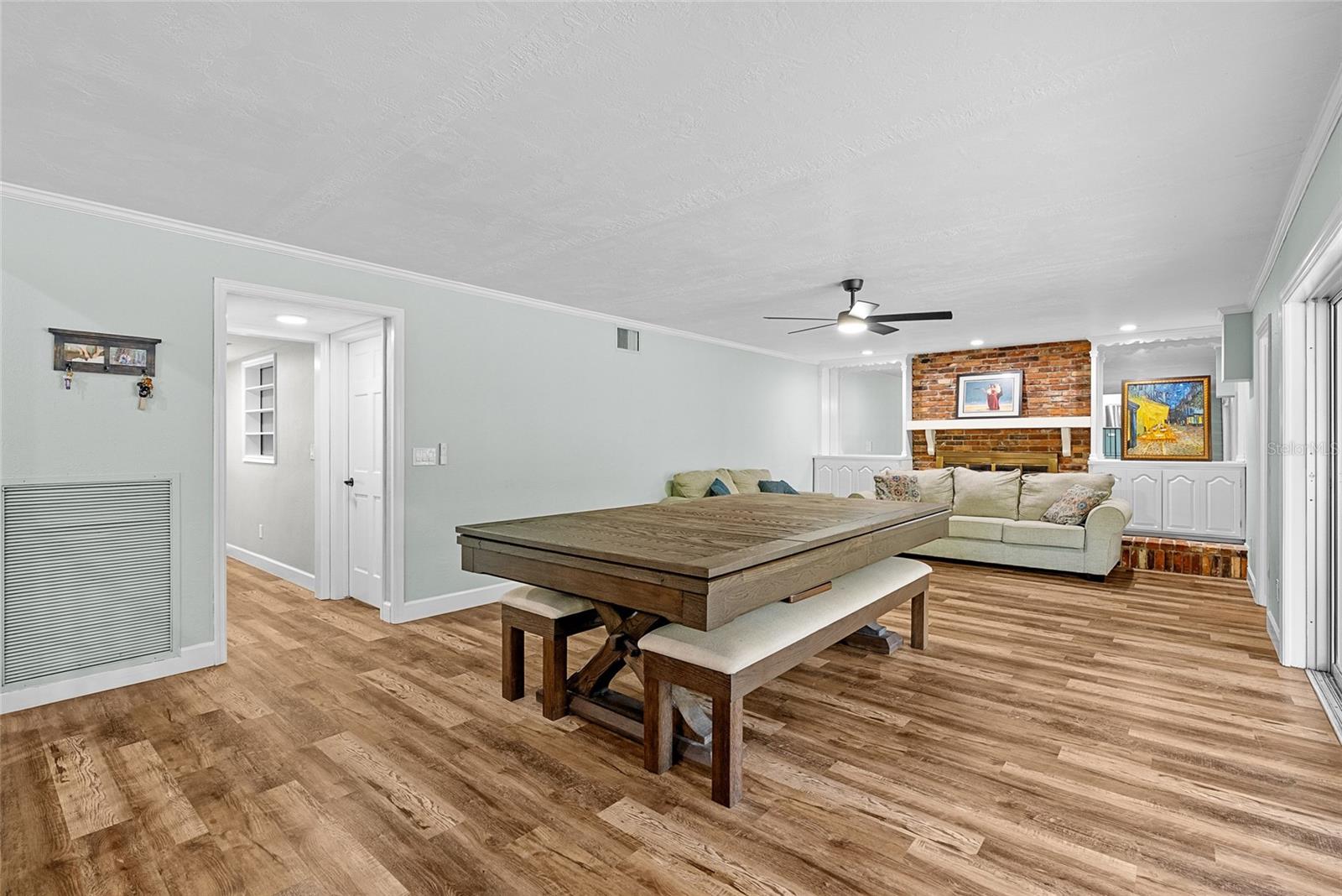 Image 18 of 71 For 13355 Park Boulevard