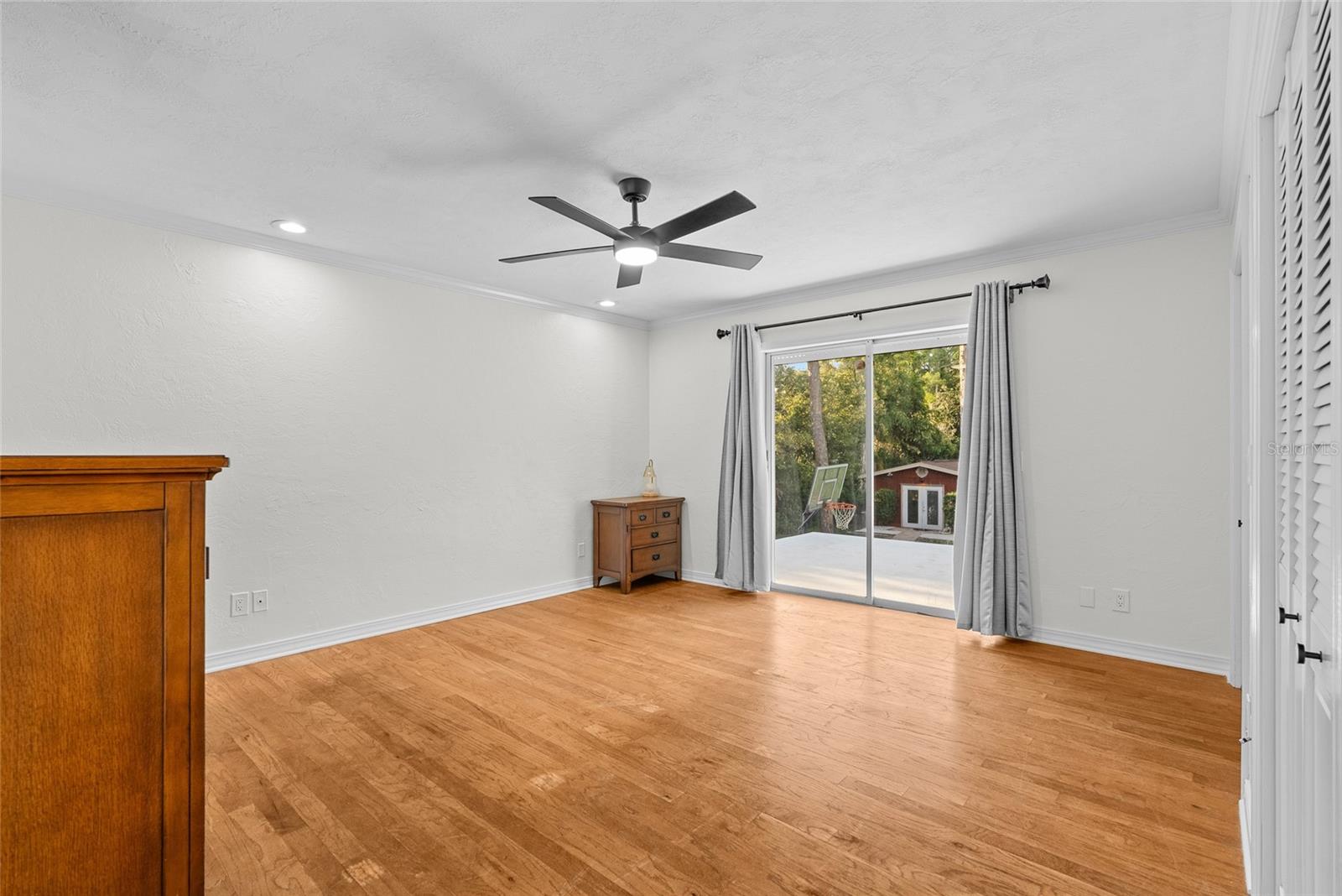 Image 23 of 71 For 13355 Park Boulevard