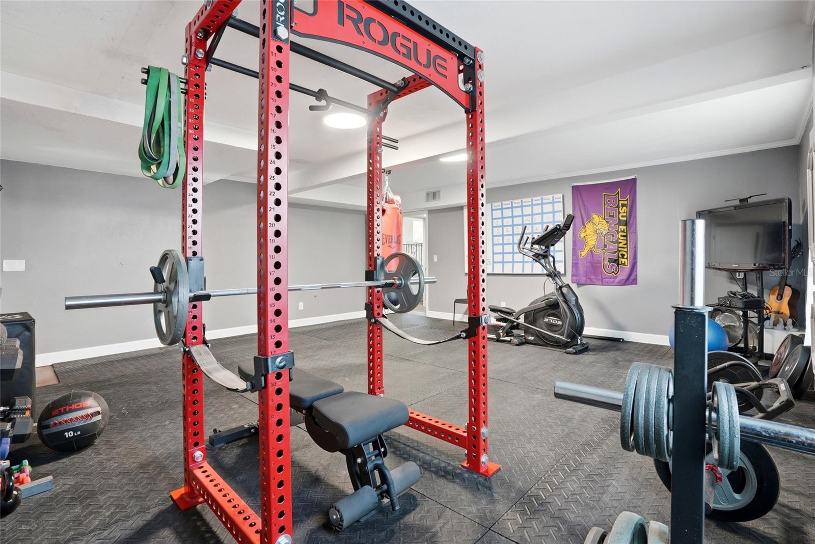 Image 36 of 71 For 13355 Park Boulevard