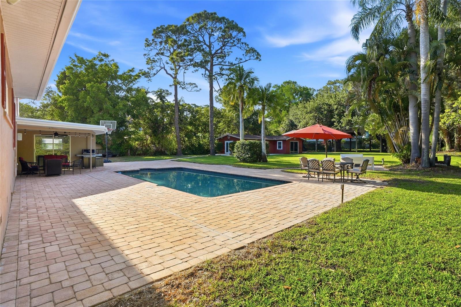 Image 38 of 71 For 13355 Park Boulevard