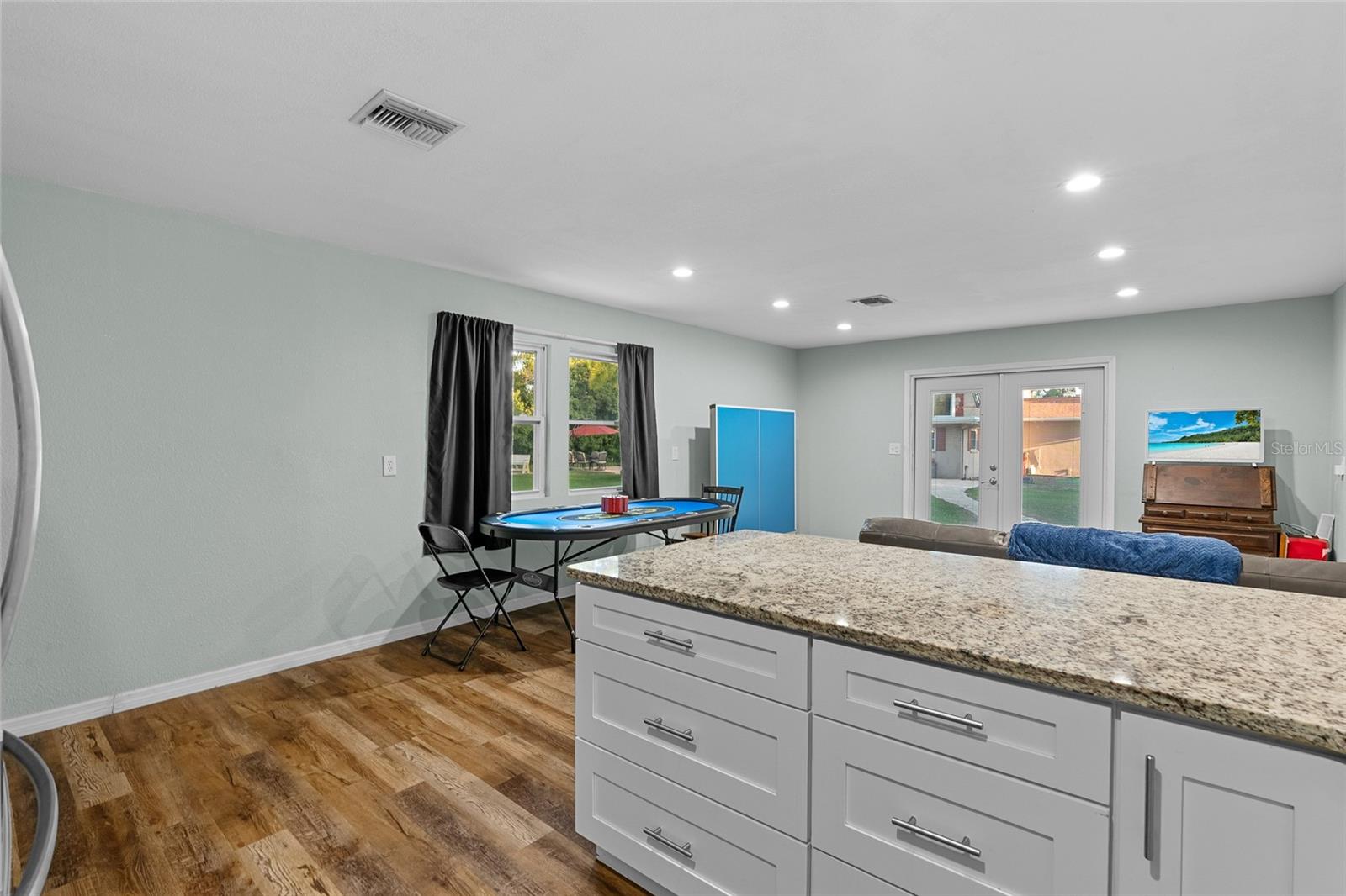 Image 48 of 71 For 13355 Park Boulevard