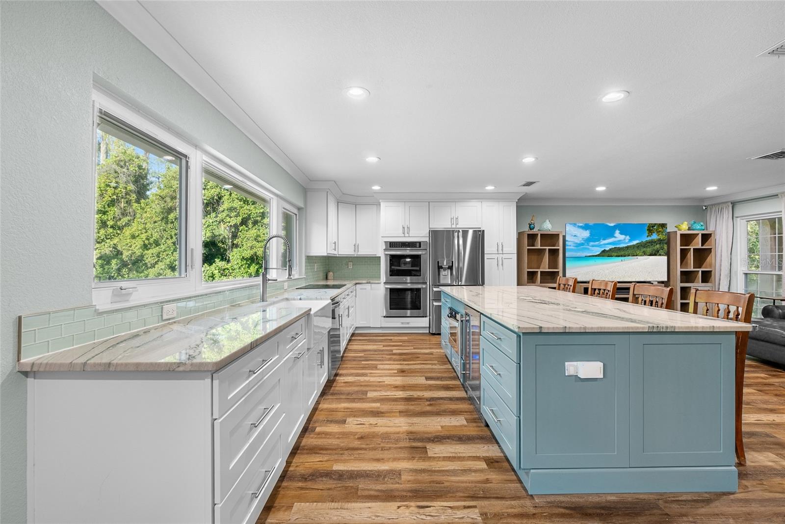 Image 9 of 71 For 13355 Park Boulevard