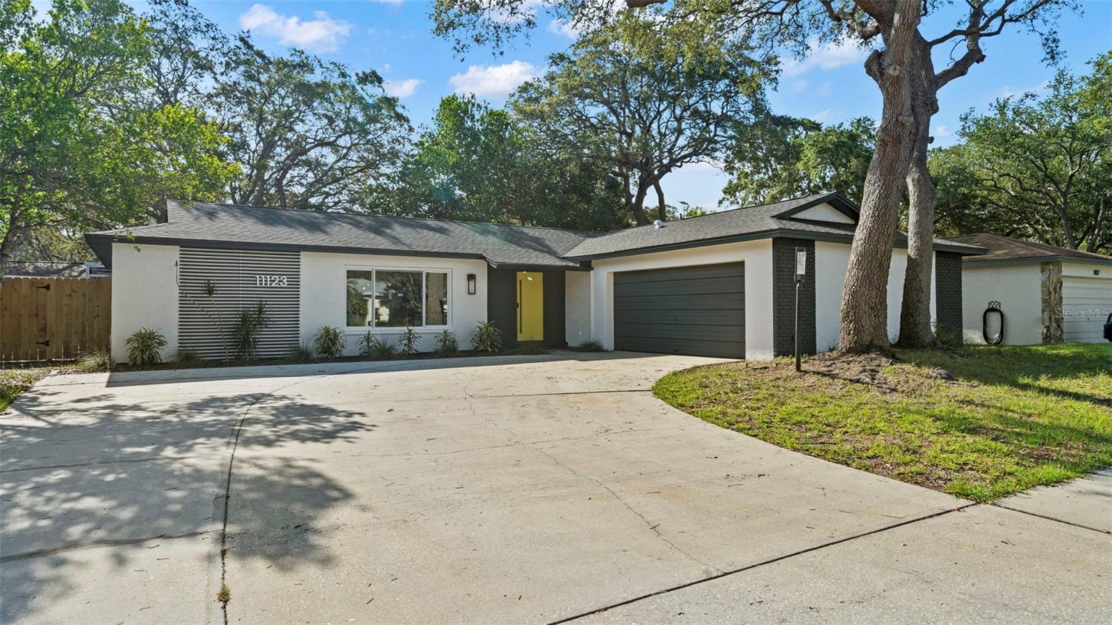 Details for 11123 117th Way, SEMINOLE, FL 33778