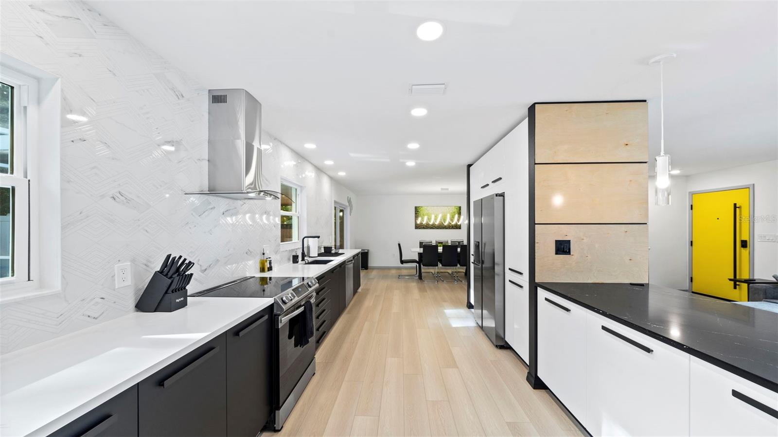 Image 10 of 34 For 11123 117th Way