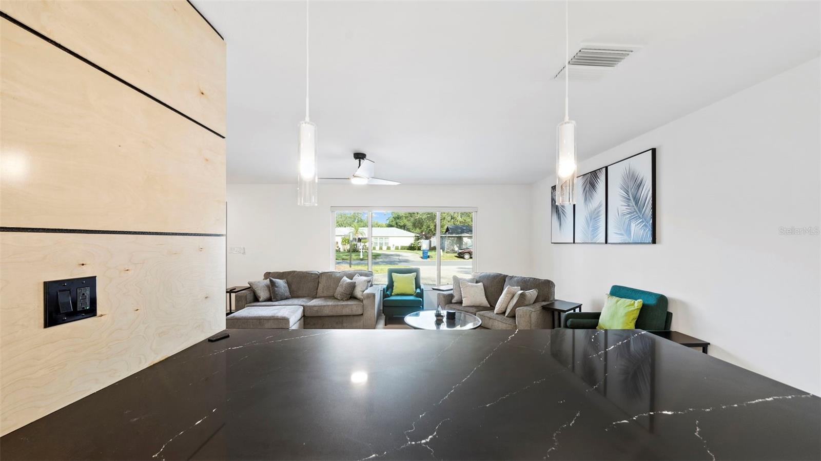 Image 9 of 34 For 11123 117th Way