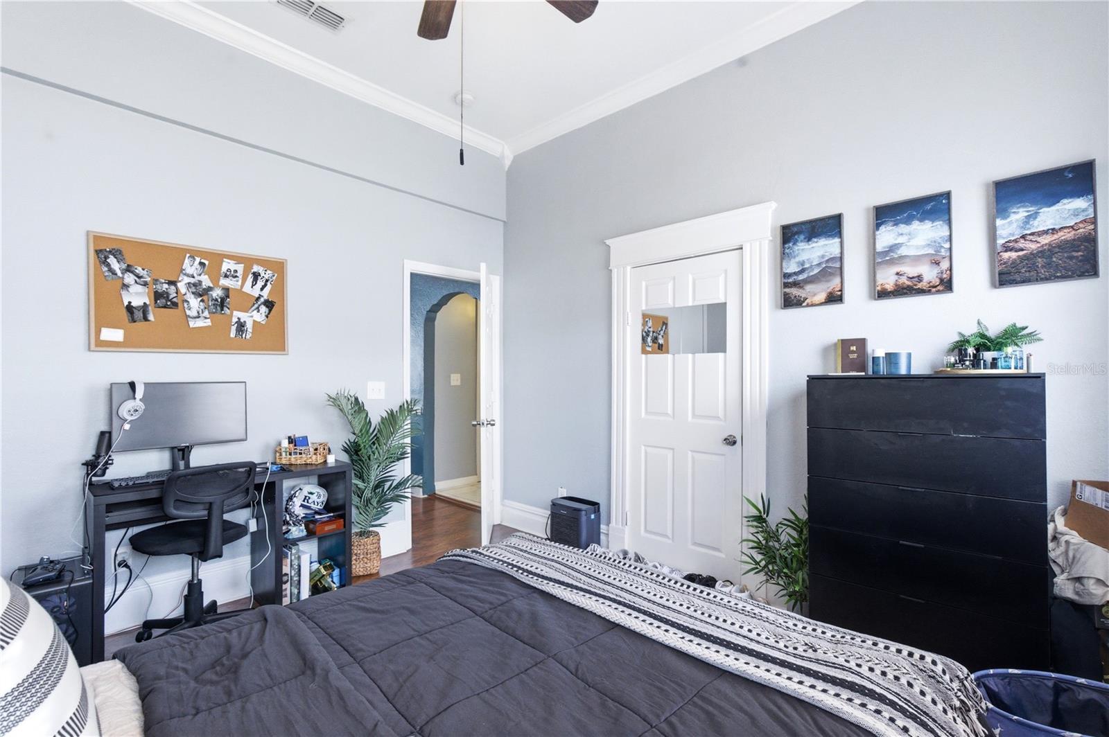 Image 18 of 25 For 2318 Cordelia Street