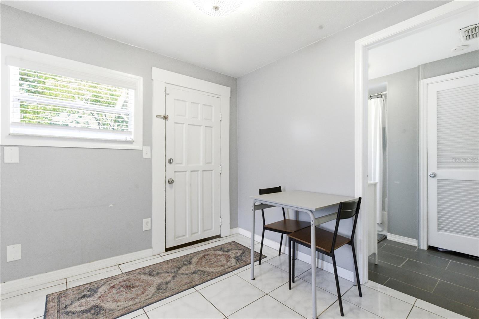 Image 7 of 25 For 2318 Cordelia Street