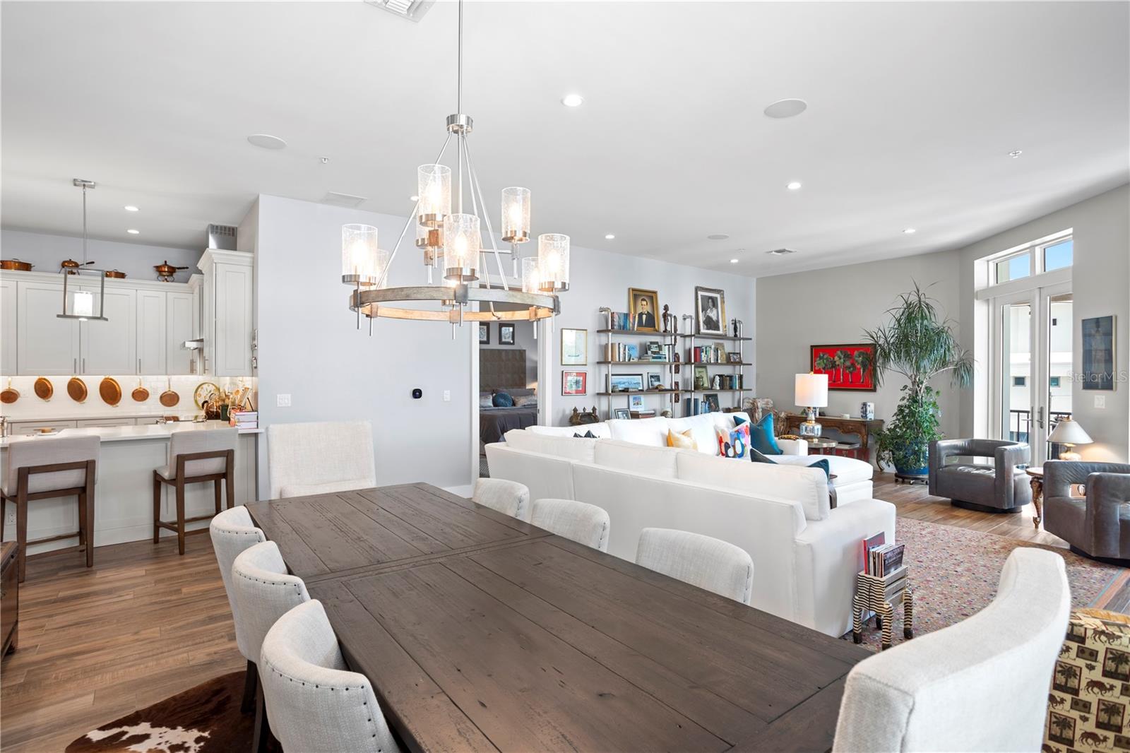 Image 21 of 65 For 91 Davis Boulevard 303