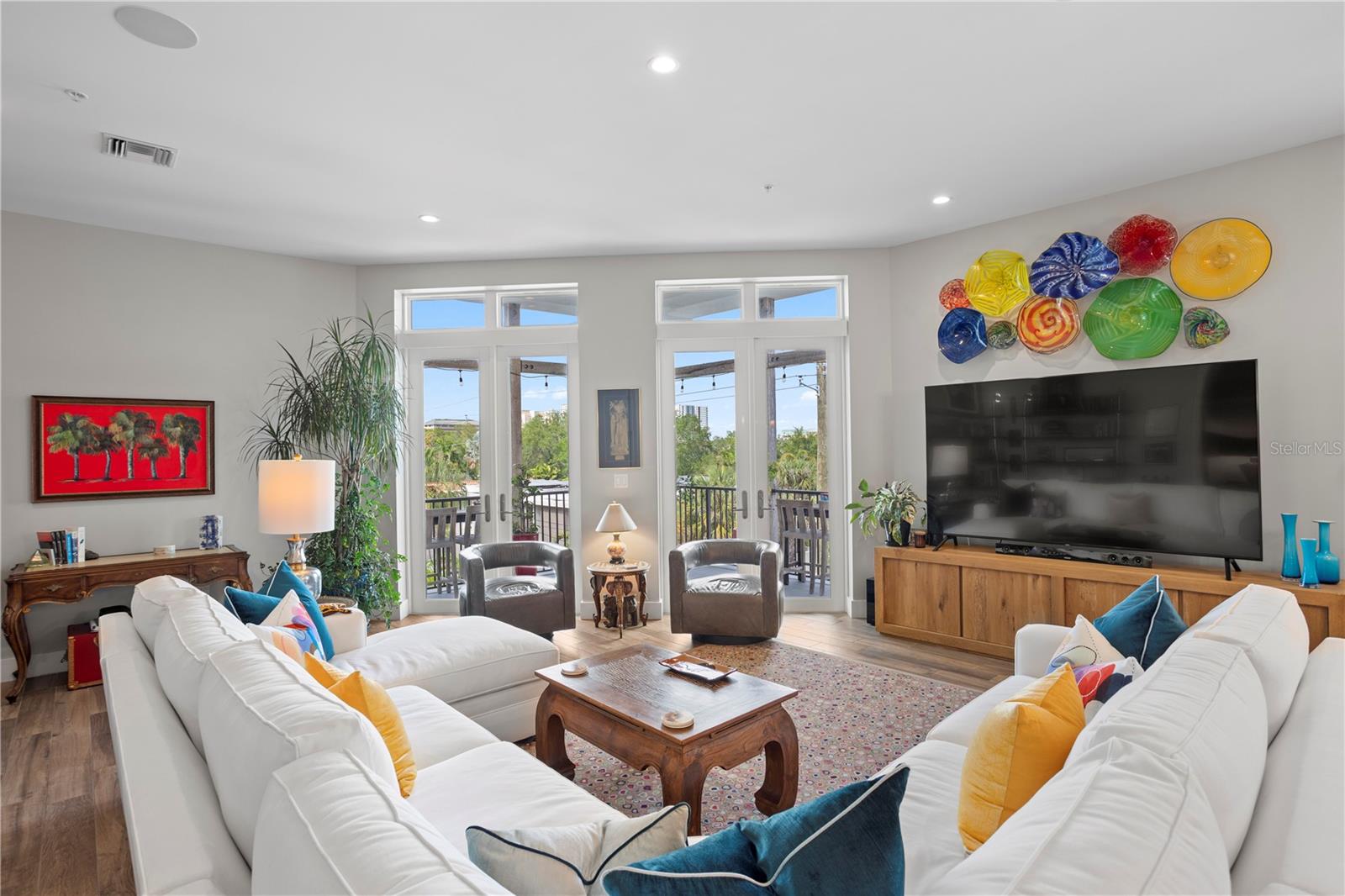 Image 22 of 65 For 91 Davis Boulevard 303