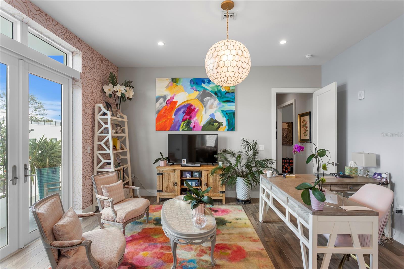 Image 34 of 65 For 91 Davis Boulevard 303