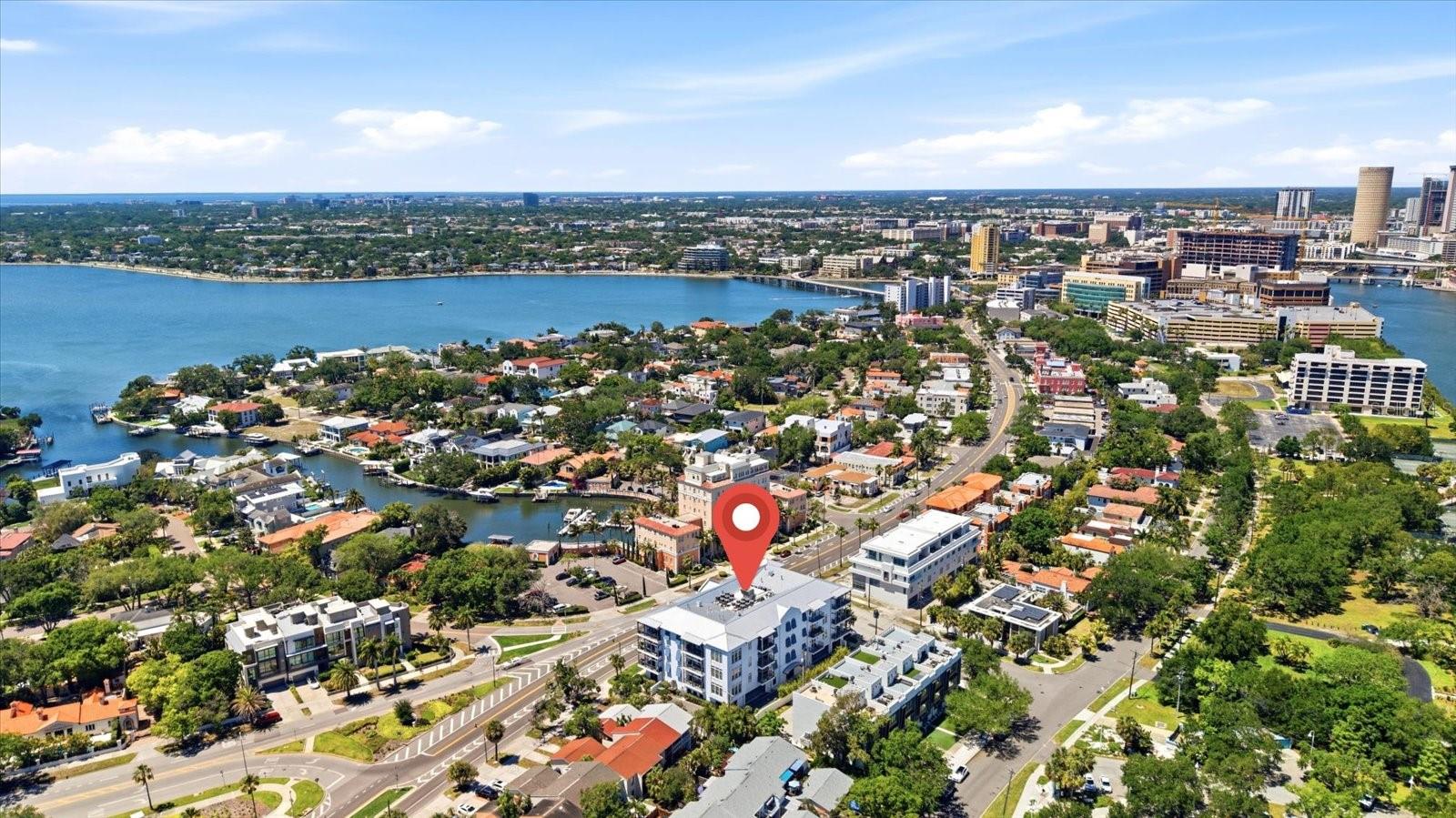 Image 4 of 65 For 91 Davis Boulevard 303