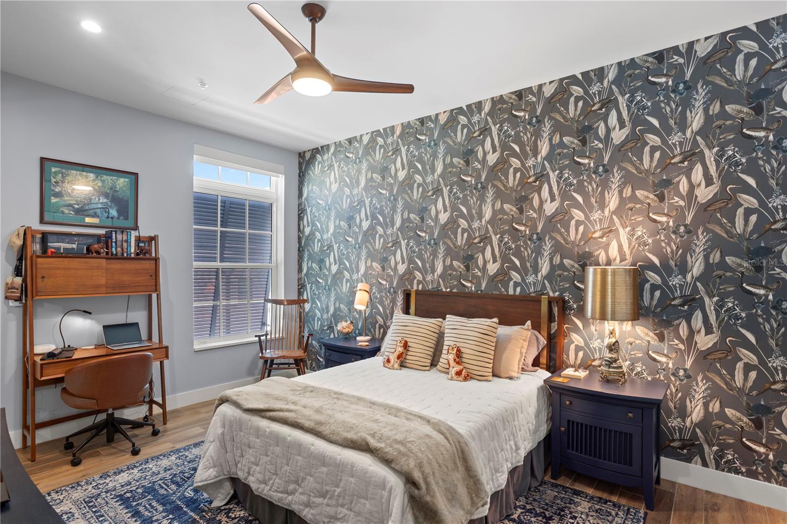 Image 41 of 65 For 91 Davis Boulevard 303