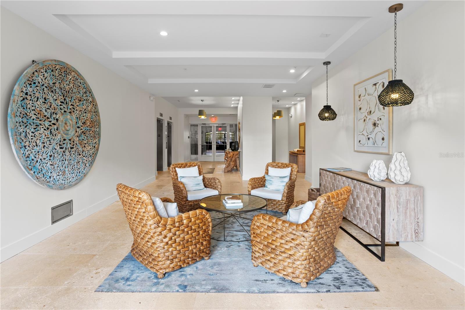 Image 6 of 65 For 91 Davis Boulevard 303