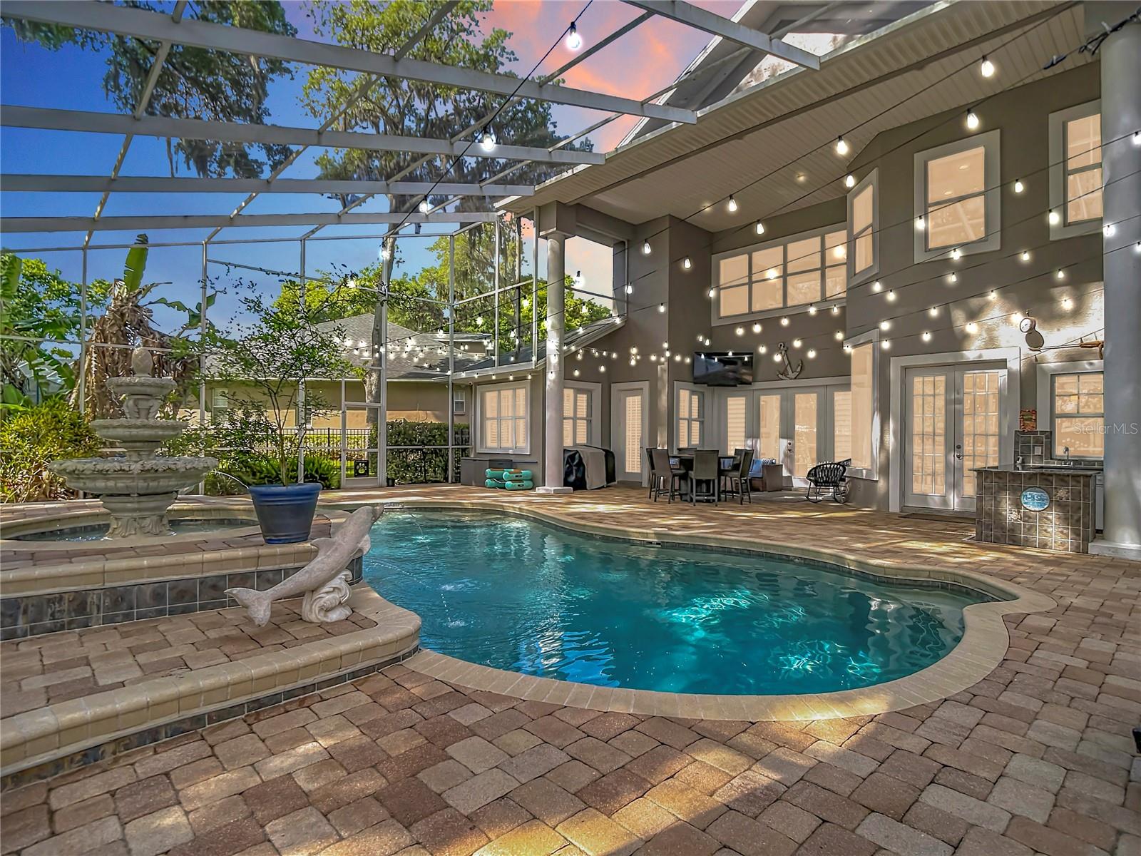 Image 2 of 75 For 2425 Valrico Forest Drive