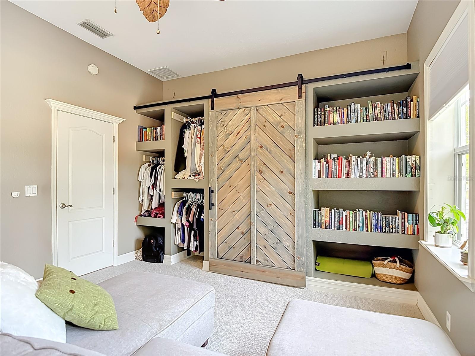 Image 40 of 75 For 2425 Valrico Forest Drive