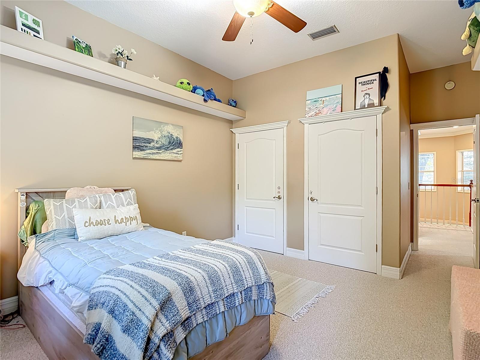 Image 44 of 75 For 2425 Valrico Forest Drive