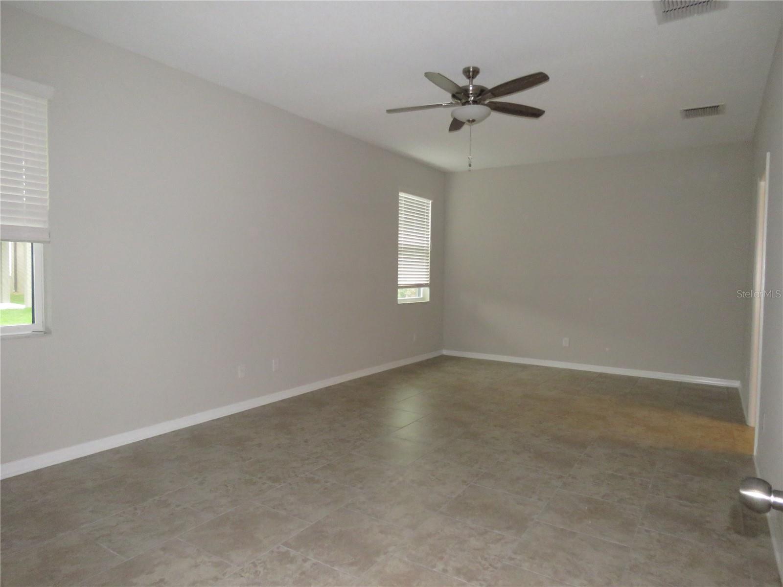 Image 6 of 25 For 11437 Amapola Bloom Court