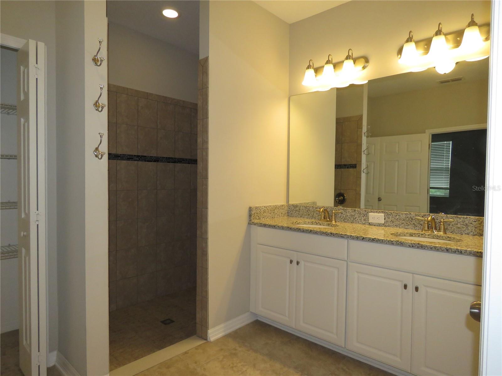 Image 8 of 25 For 11437 Amapola Bloom Court