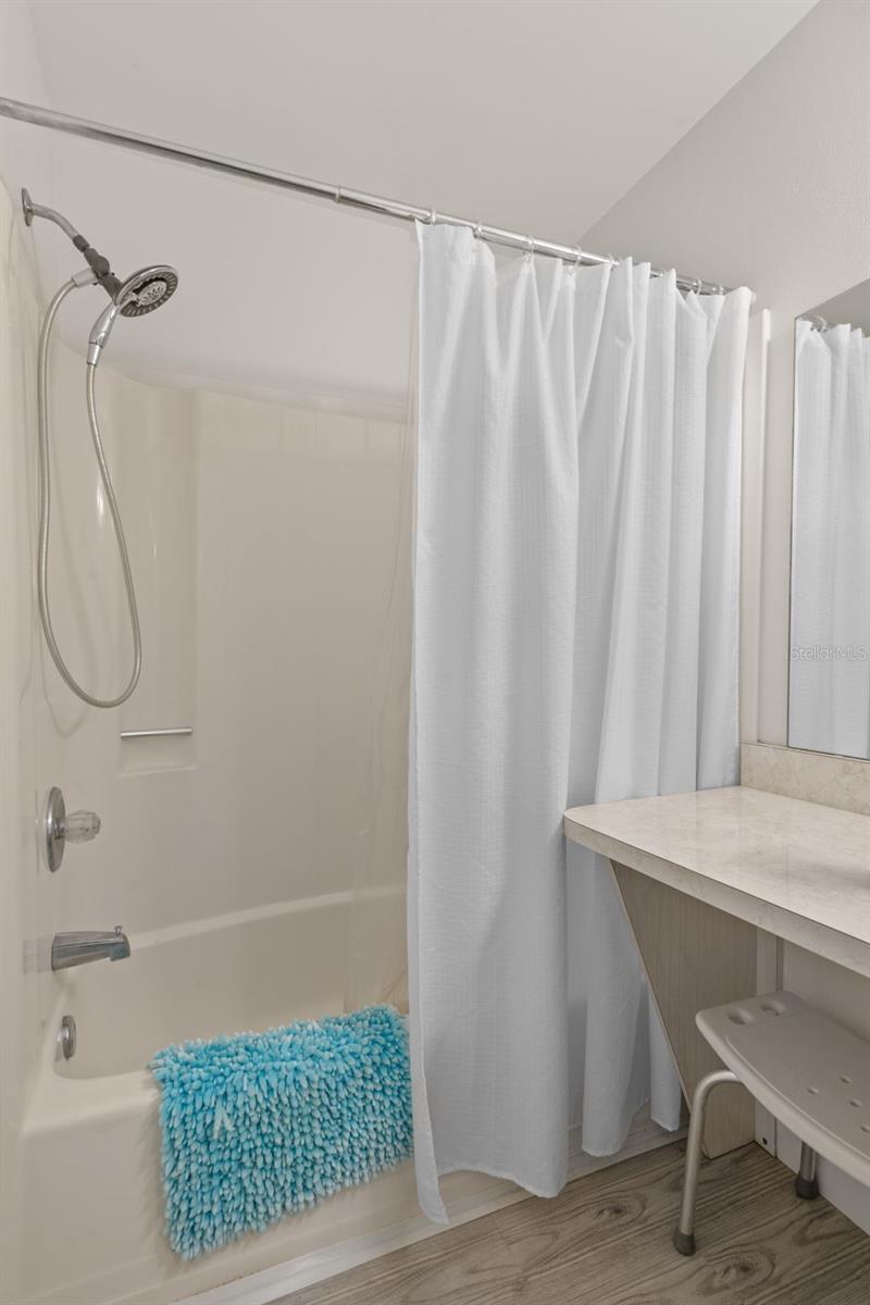 Image 21 of 29 For 37810 Alissa Drive