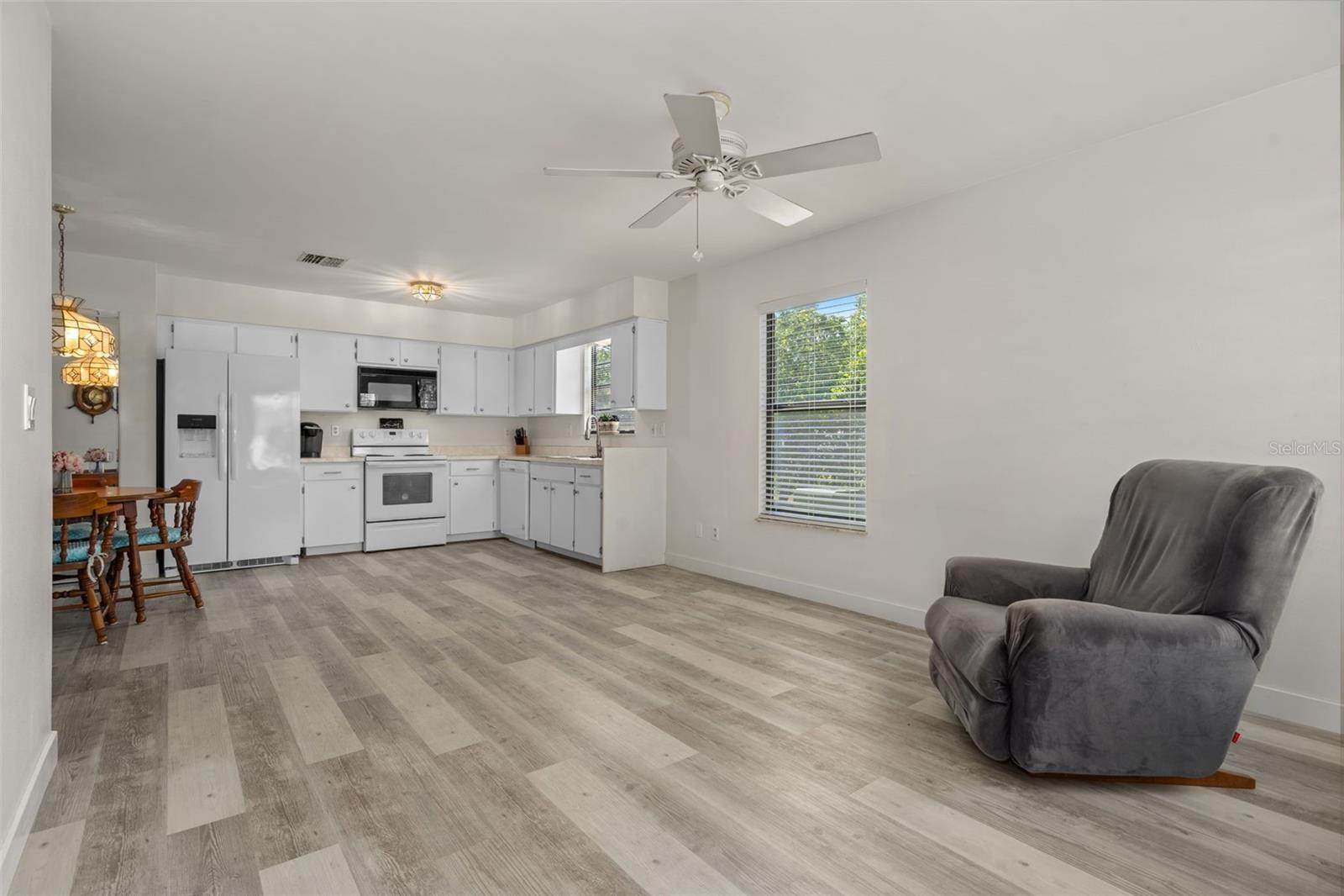 Image 6 of 29 For 37810 Alissa Drive