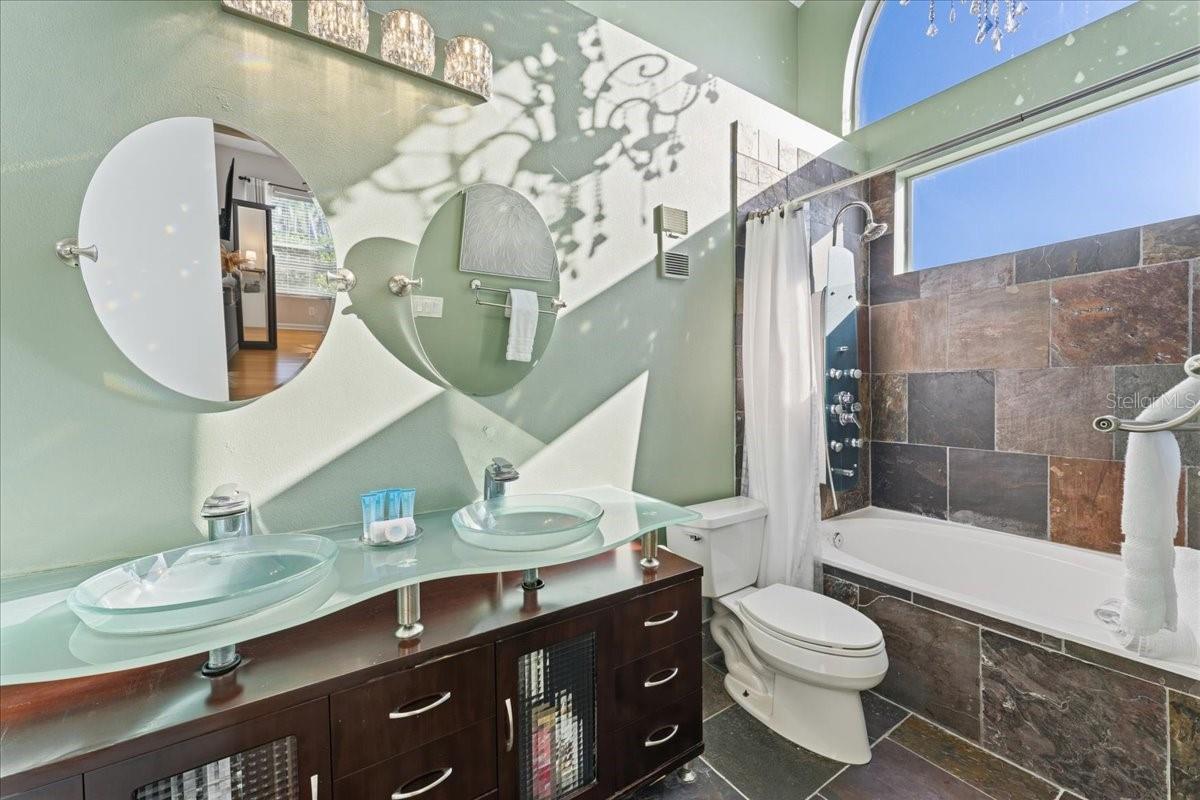 Image 15 of 47 For 6061 Bahia Del Mar Boulevard 207