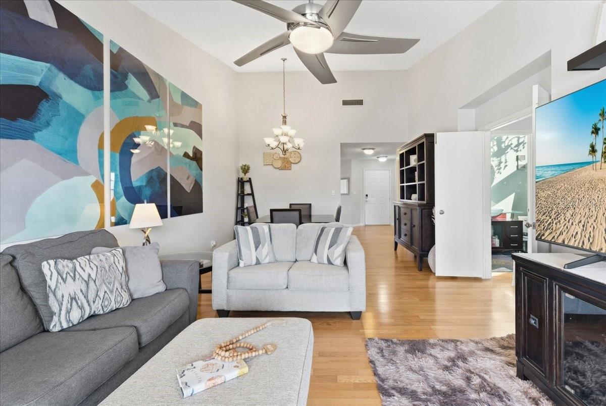 Image 9 of 47 For 6061 Bahia Del Mar Boulevard 207