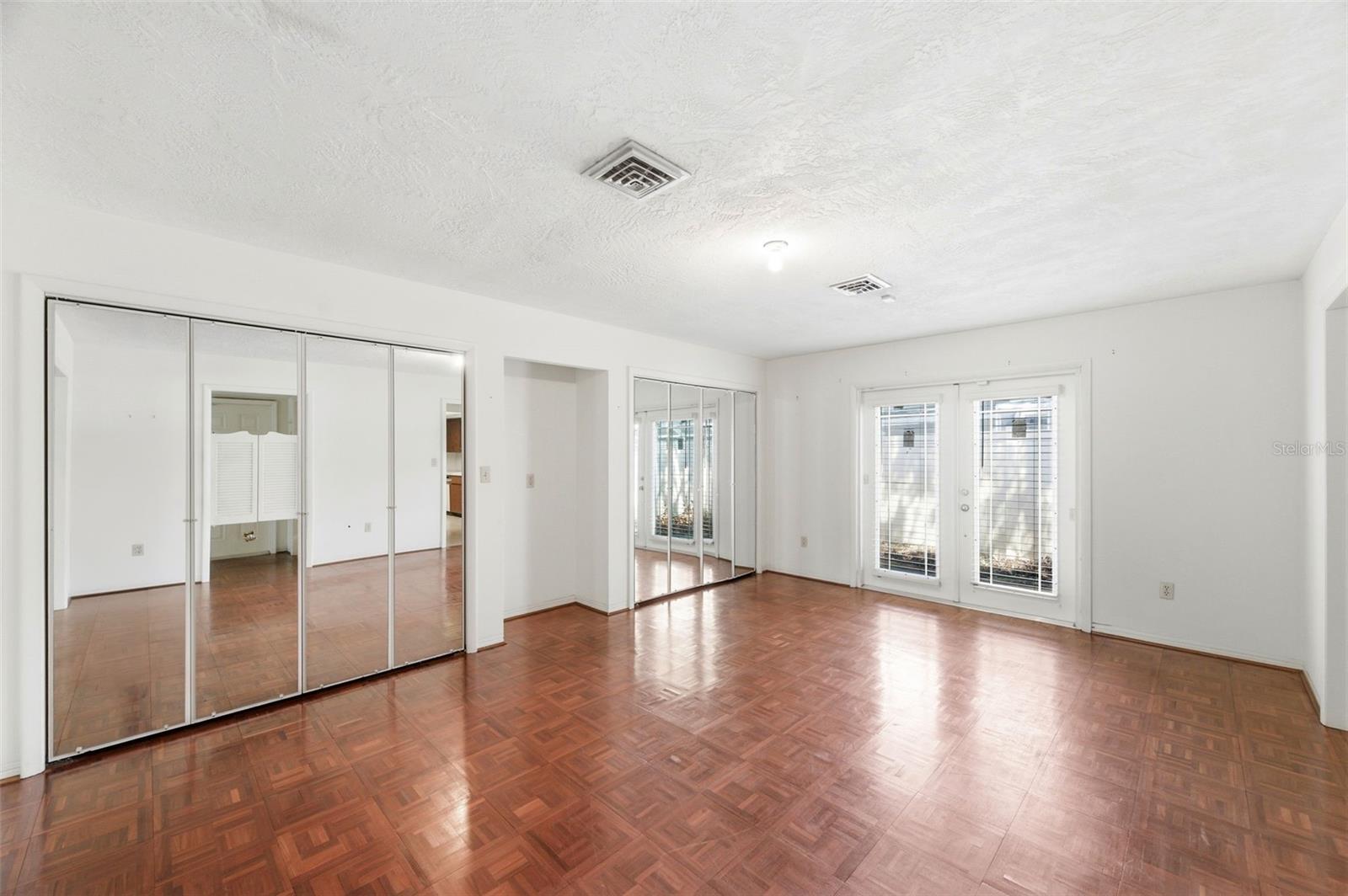 Image 11 of 25 For 1451 Monticello Boulevard N